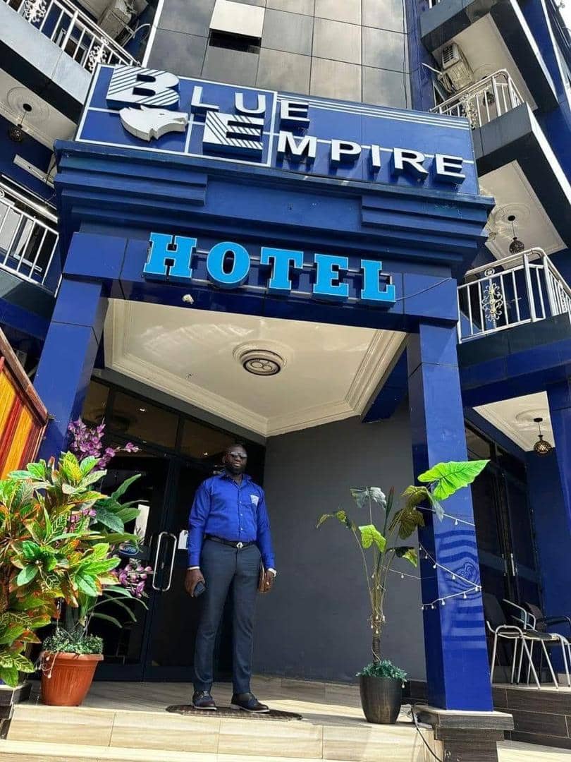 BLUE EMPIRE'S HOTEL — photo 2
