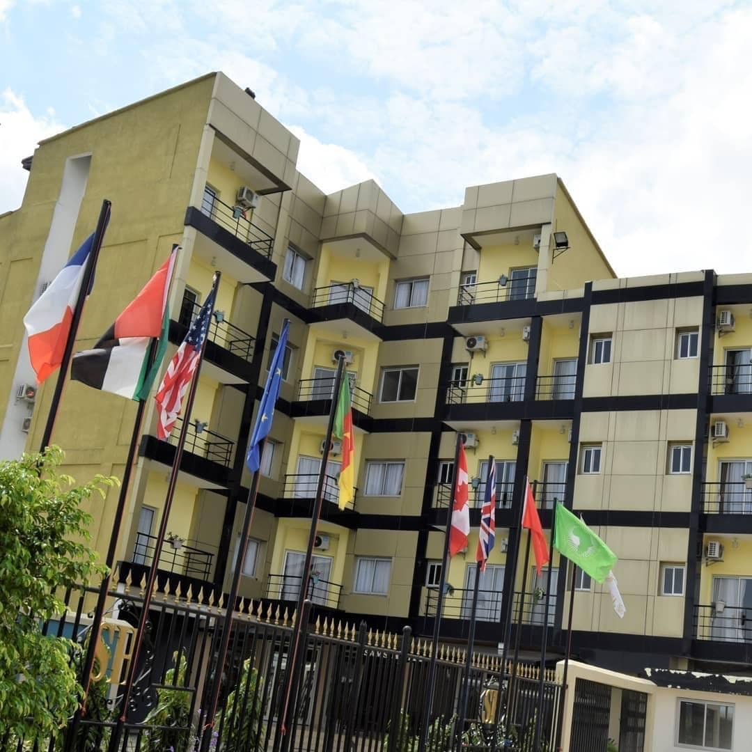 Sam's Hotel pk12 — photo 2