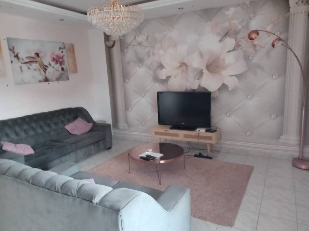 Residence de leuxe: 3 appartments and 3 studios  — photo 2