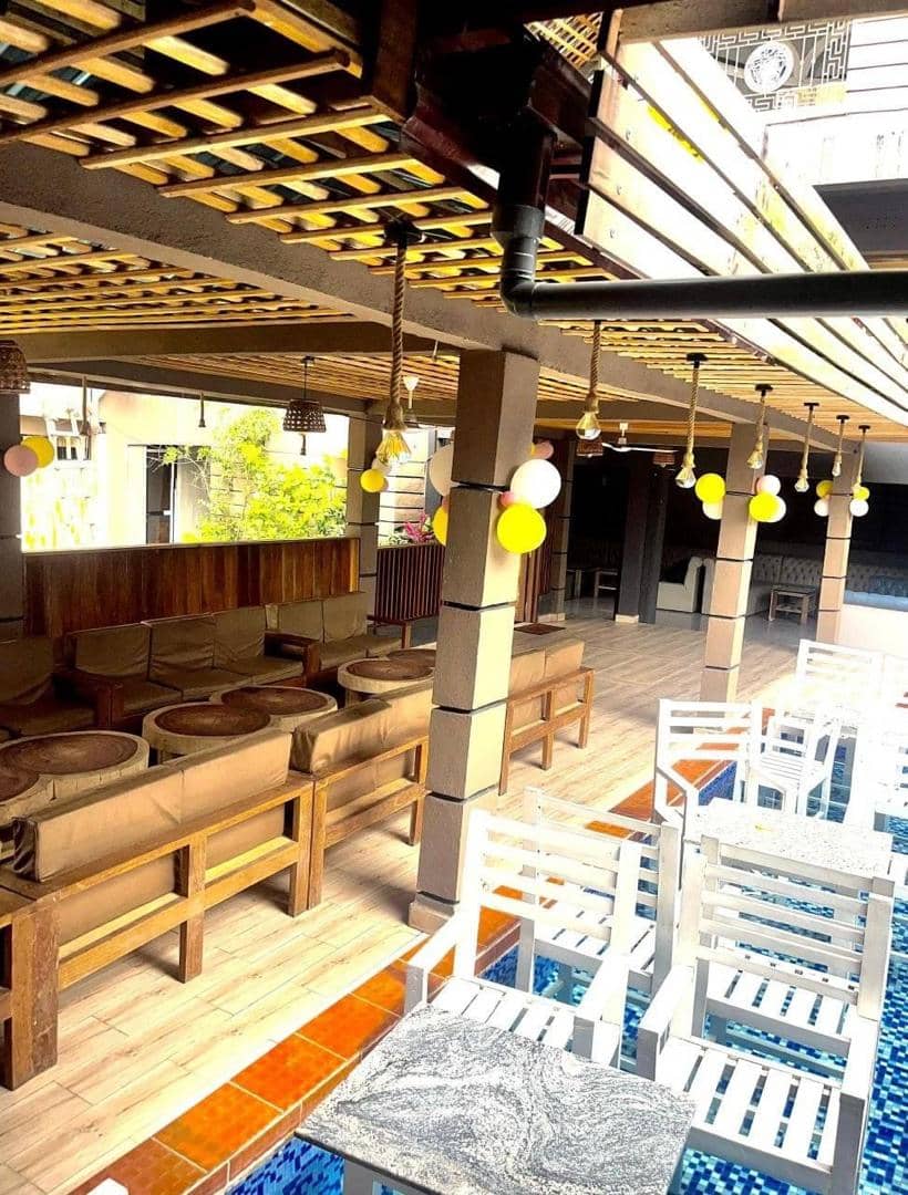 CLIFTON HOTEL  — photo 3