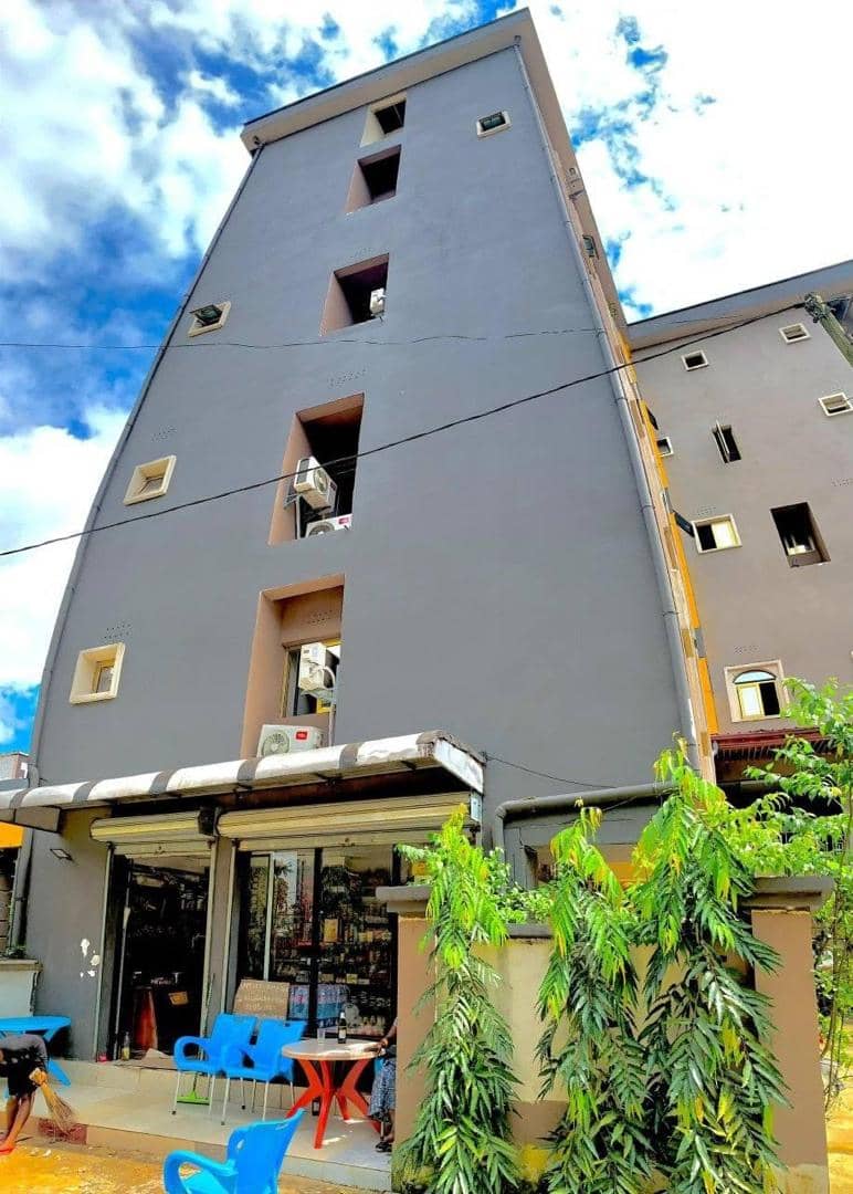 CLIFTON HOTEL  — photo 7