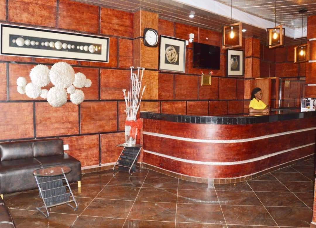 AUTHENTICA HOTEL  — photo 3