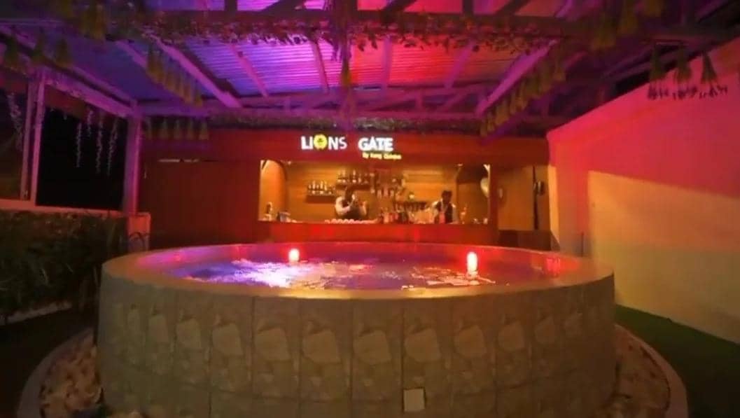 LION GATE HOTEL  — photo 4