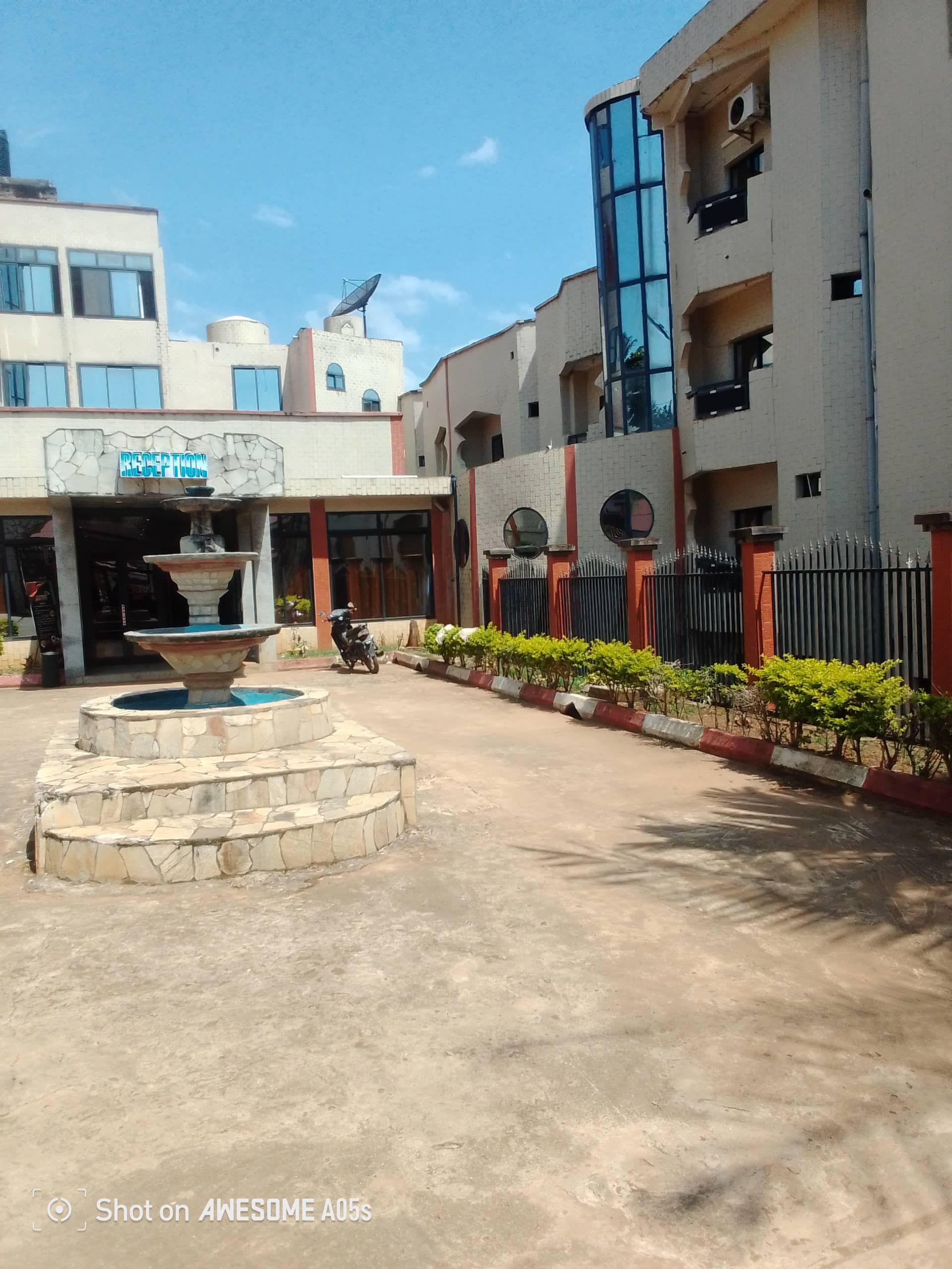 Mawa hotel for rent at mile6 nkwen bamenda  — photo 2