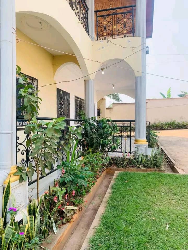 Affordable house for sale around the bamenda 3 council mile4  — photo 7