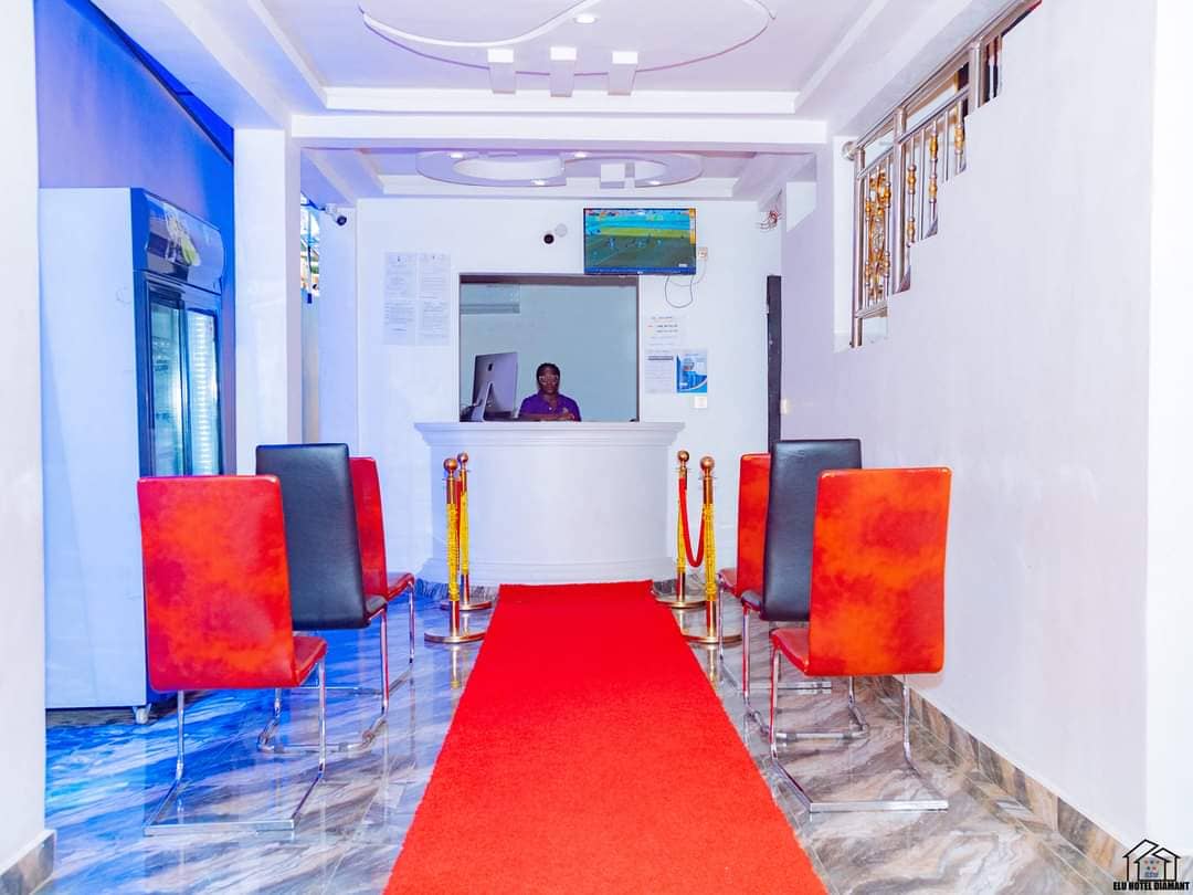 ELU  HOTEL  — photo 6