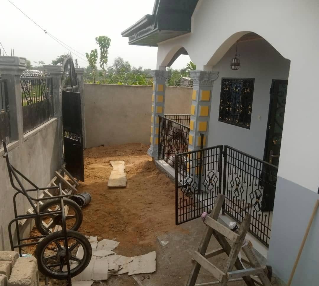 Duplex FOR SALE 