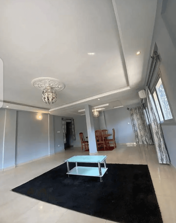 VILLA — photo 3