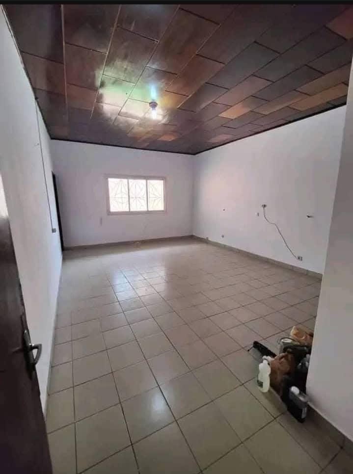 vaste villa moderne  — photo 2