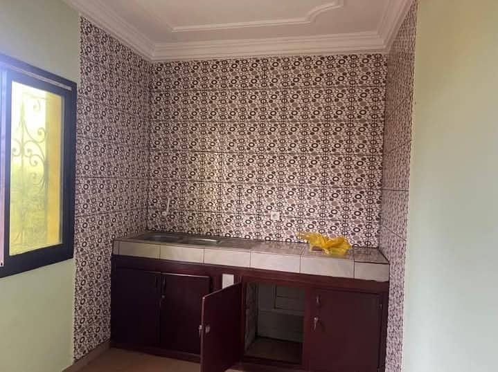 Immeuble à vendre  — photo 3