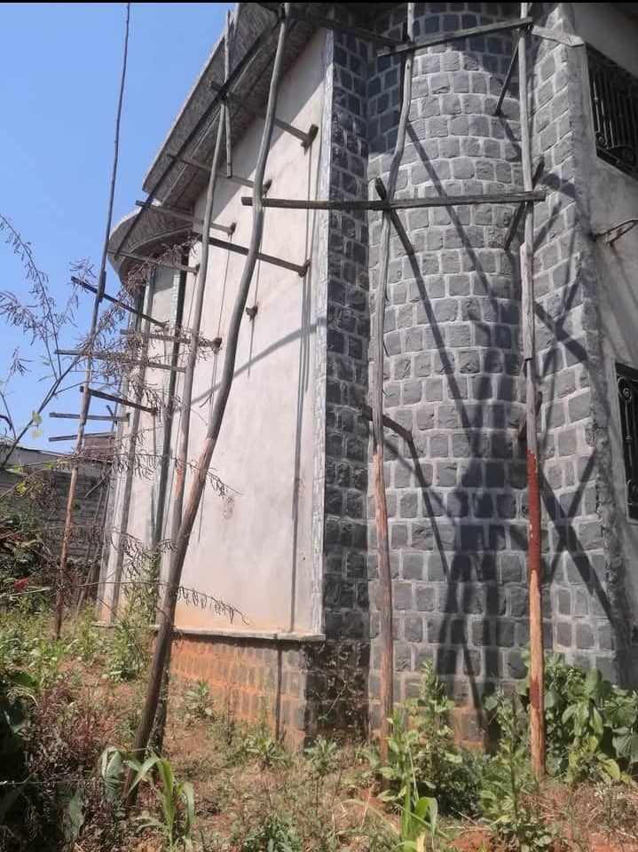 Duplex inachevé à vendre Bafoussam  — photo 7