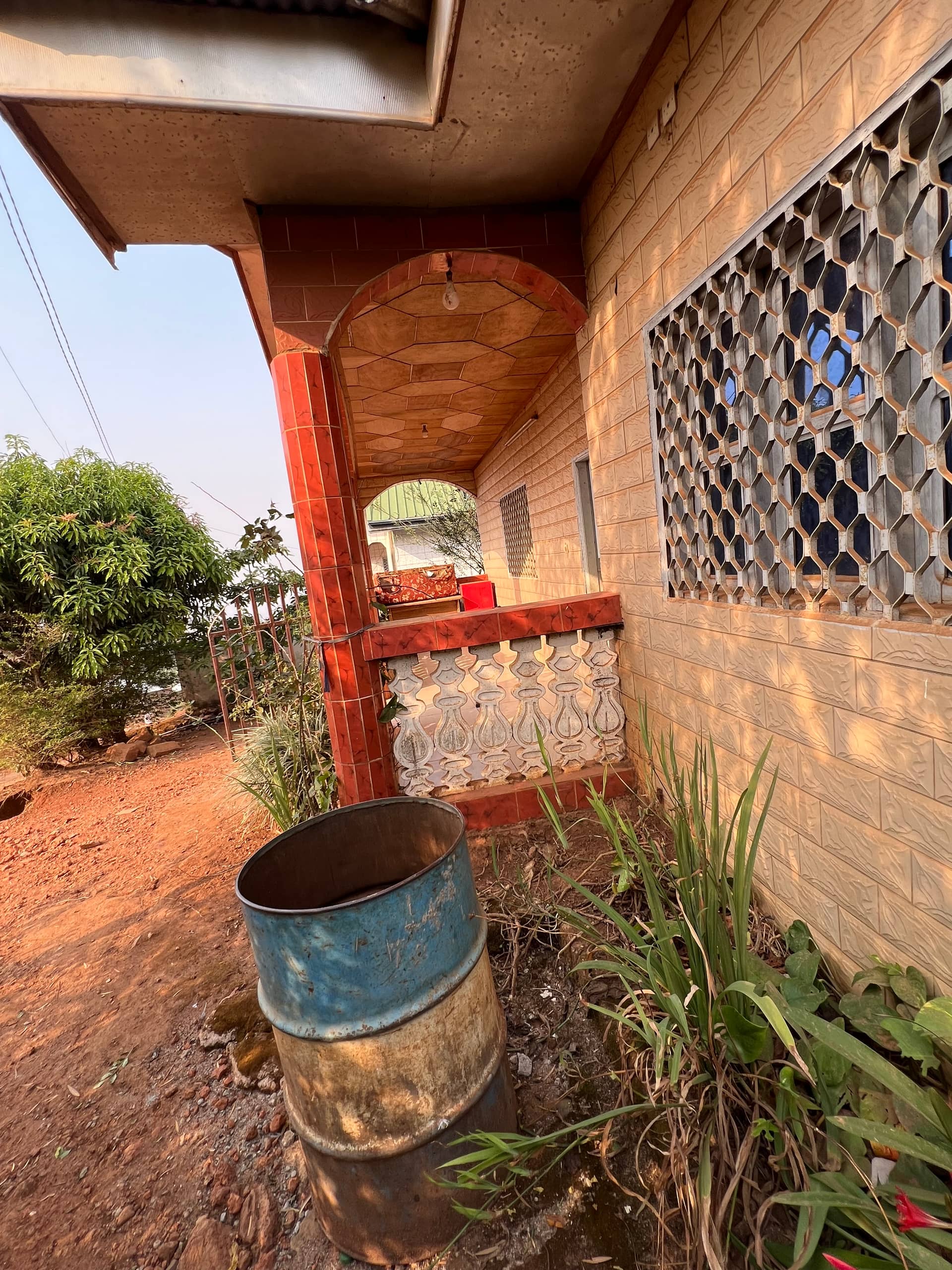 Affordable house for sale at up station  — photo 3
