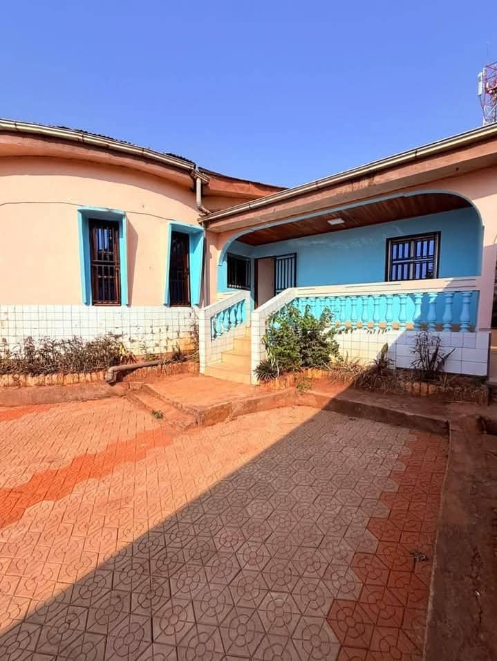 Villa moderne à louer FOUGEROLLE  — photo 2