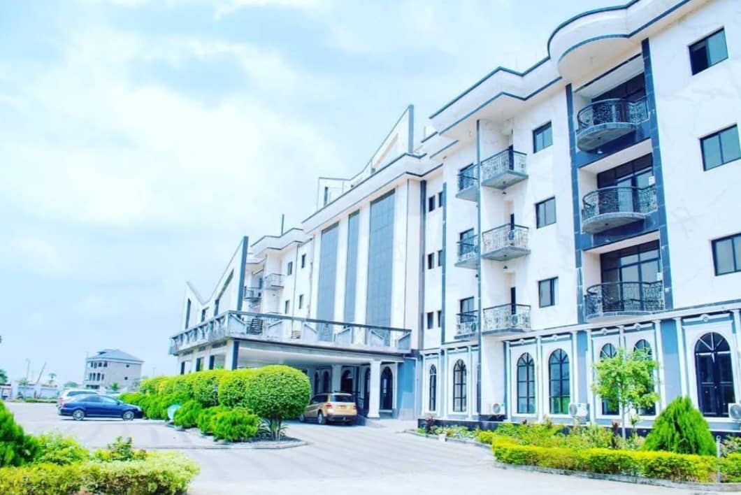 MARCSONS HOTELS AND RESORTS — photo 3