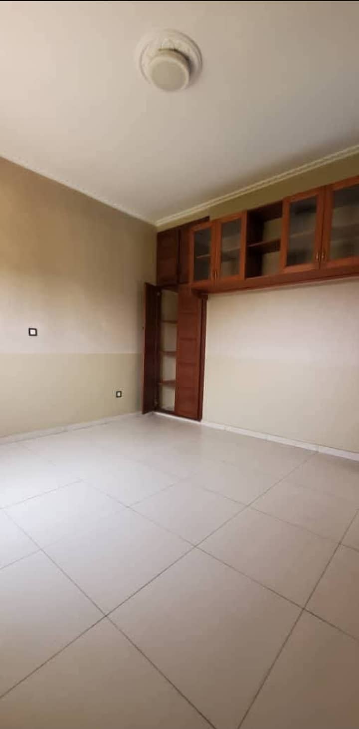 Appartement haute standing Nkoabang  — photo 7