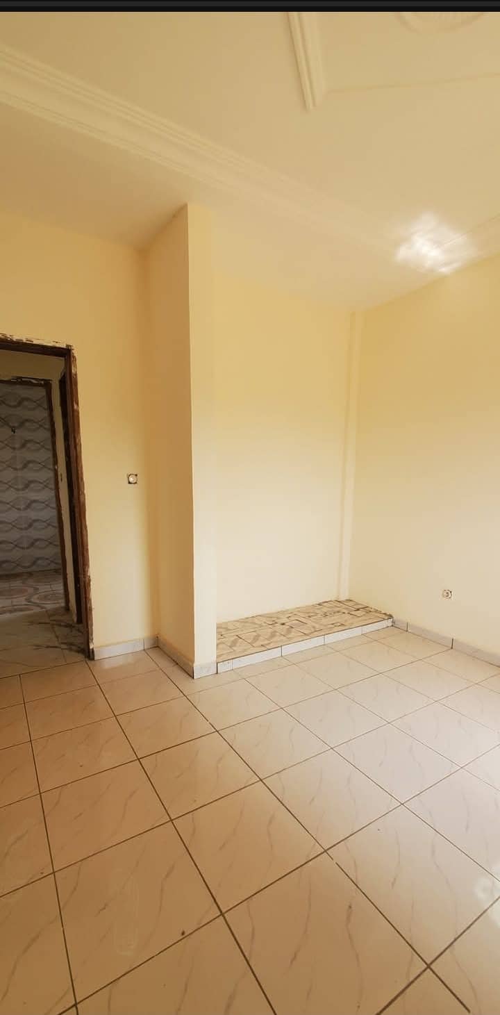 Vaste studio ultra moderne à tsinga  — photo 7