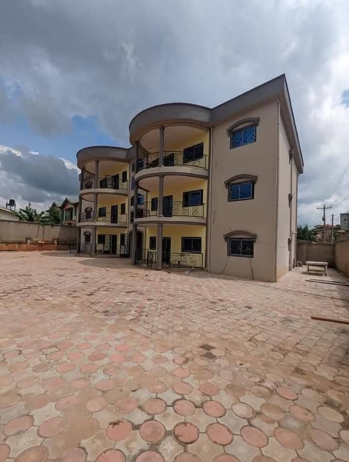 vaste appartements modernes à odza 