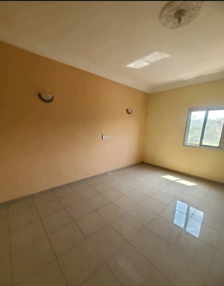 Appartement moderne à odza borne 12 — photo 3