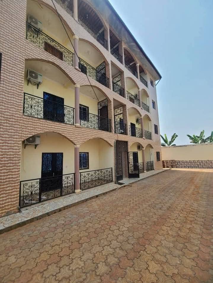 Appartement moderne à odza borne 12