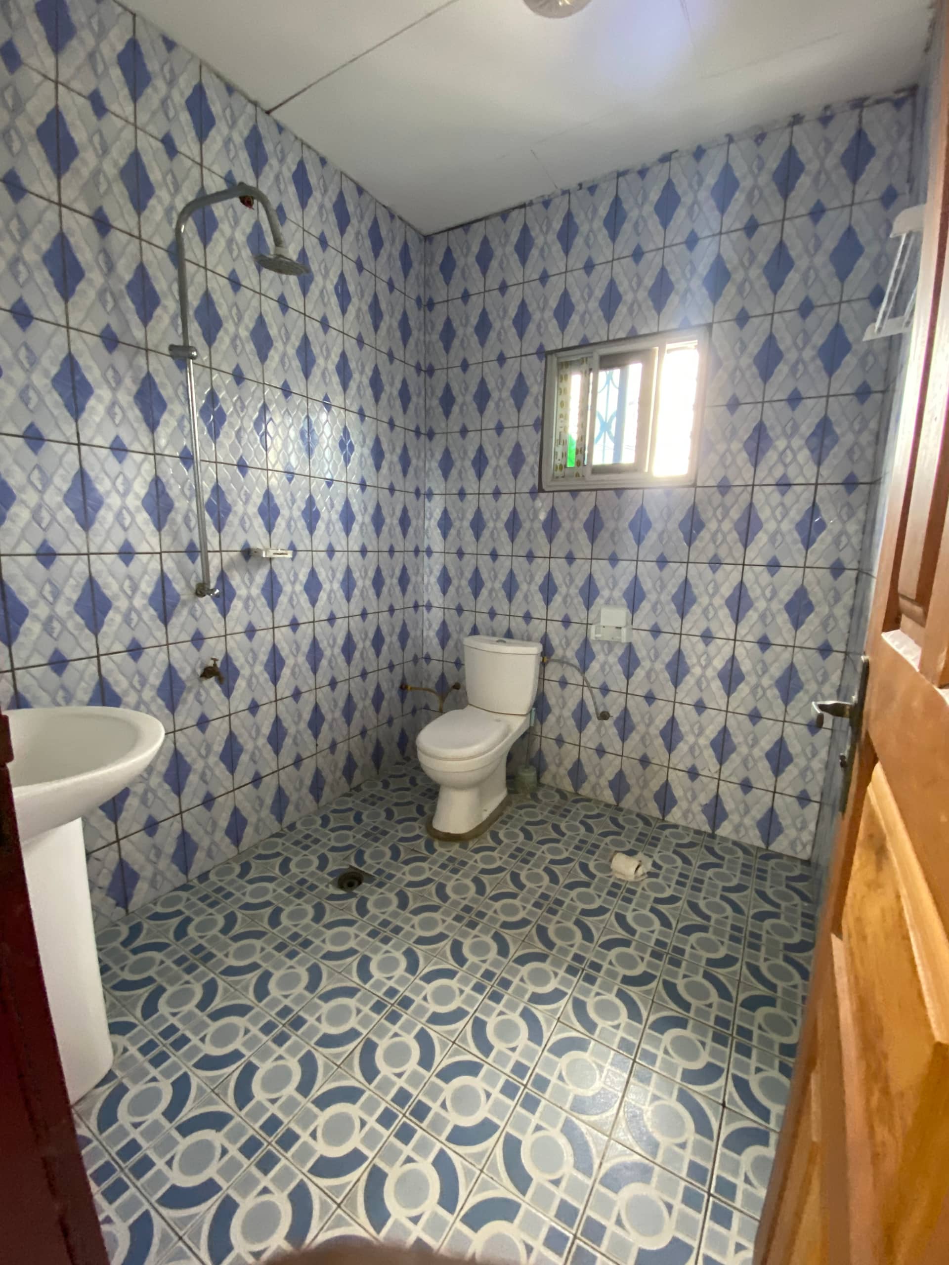 2 Bedrooms Apartment at Sandpit Buea — photo 7