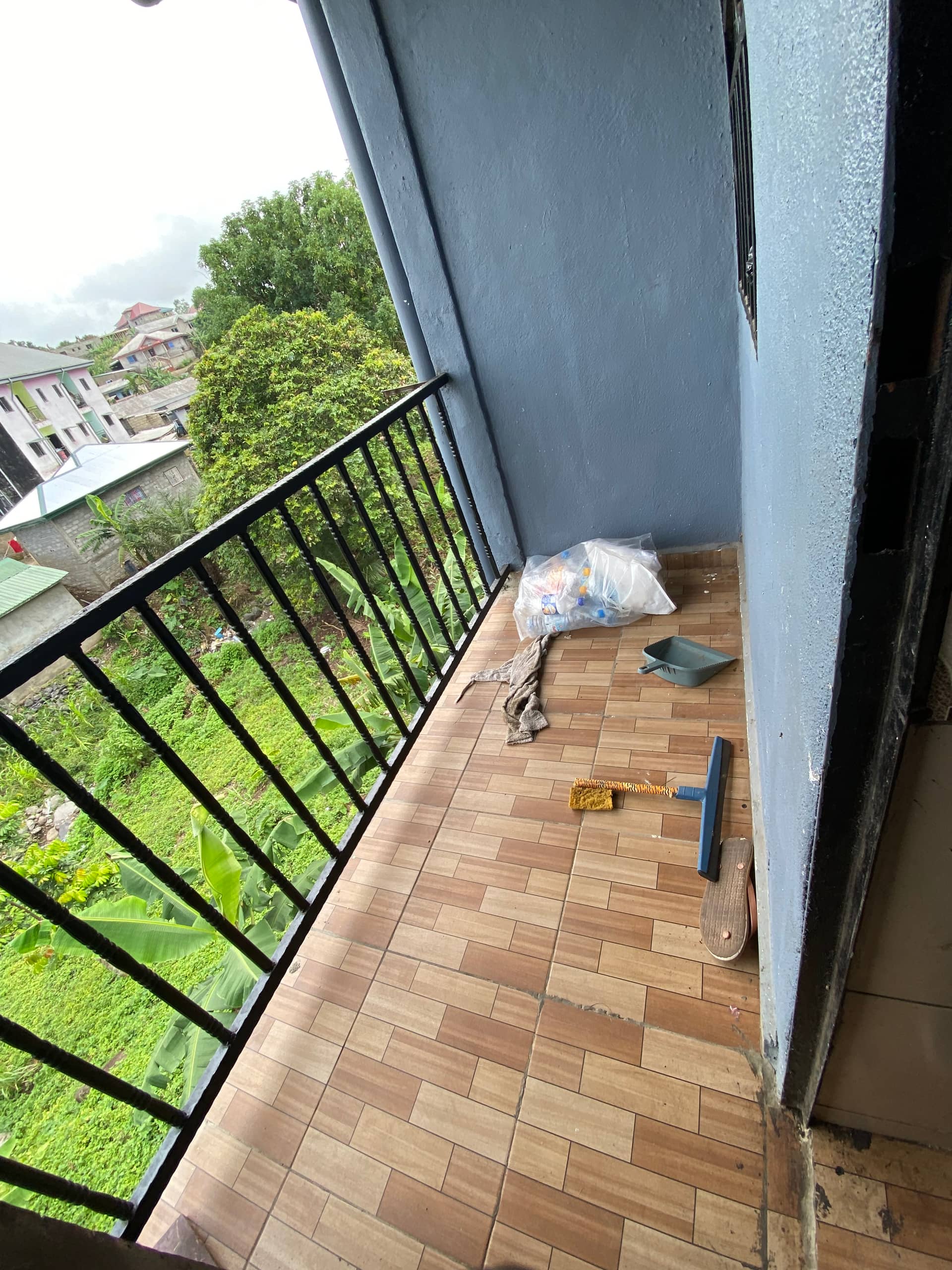 2 Bedrooms Apartment at Bakweri Town — photo 3