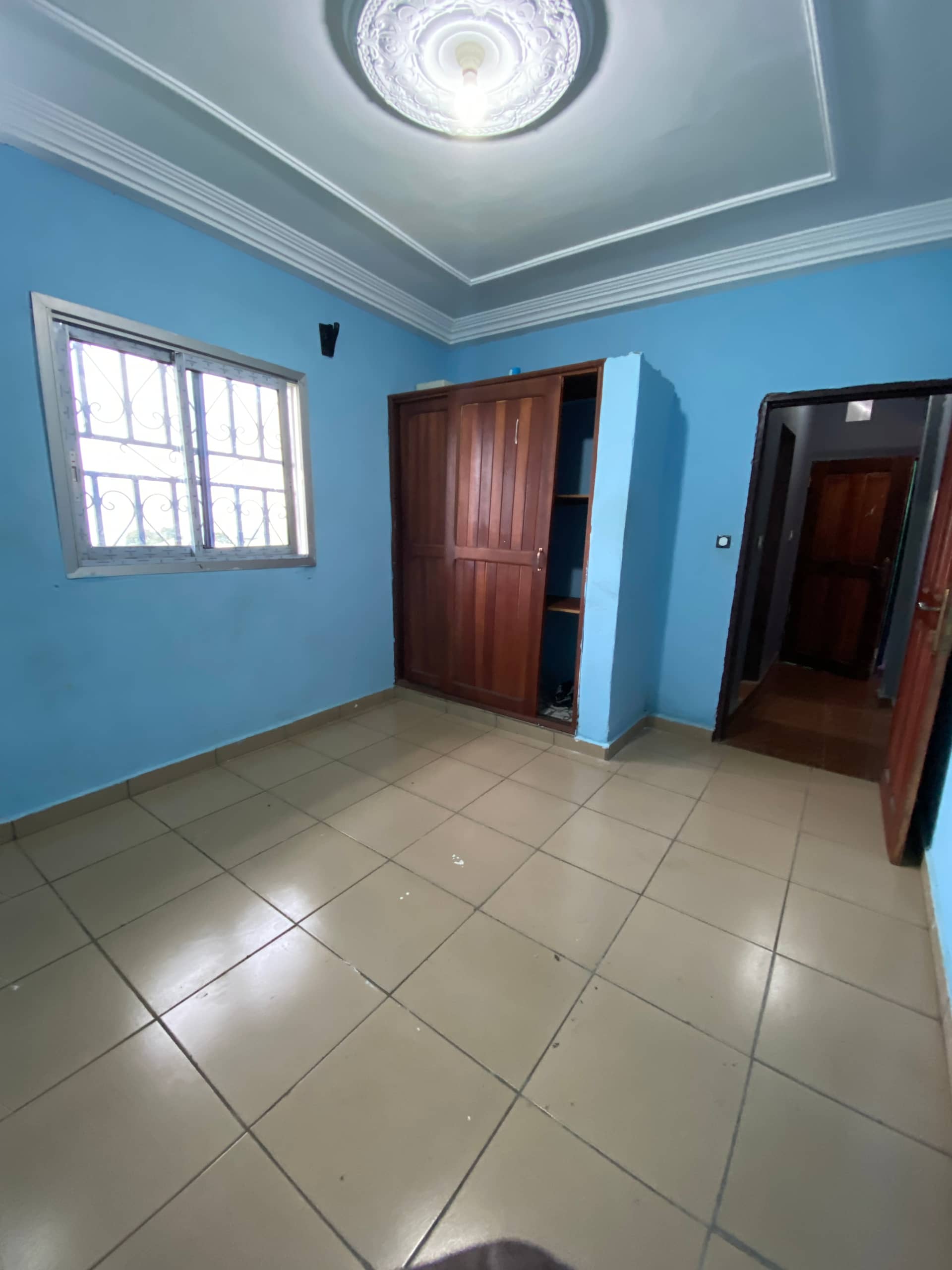 2 Bedrooms Apartment at Bakweri Town — photo 7