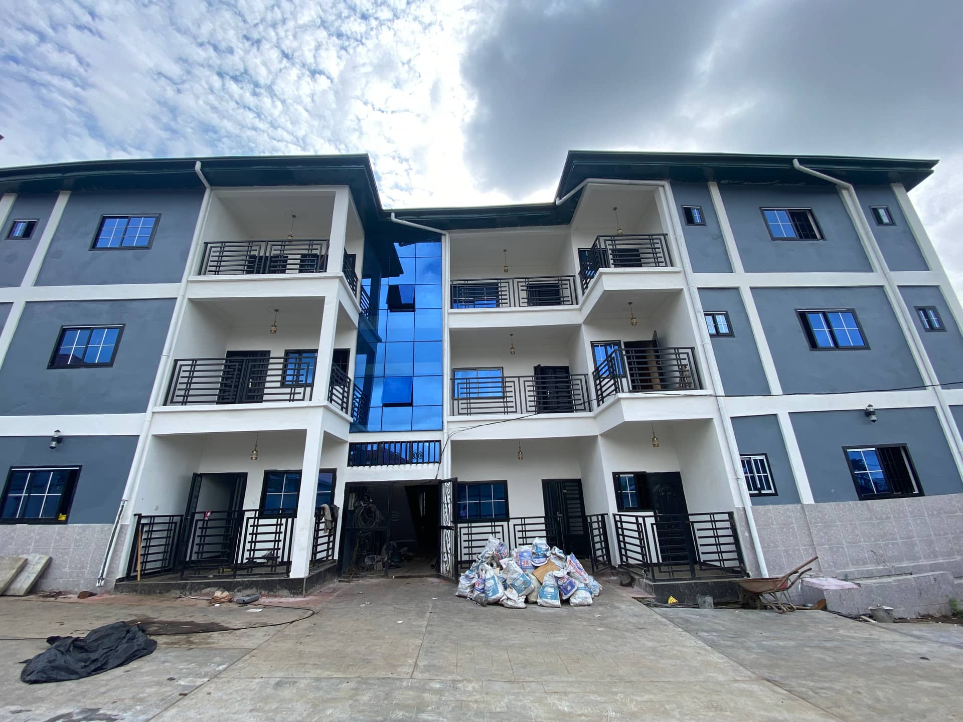 2 Bedrooms Apartment at Bokwai 