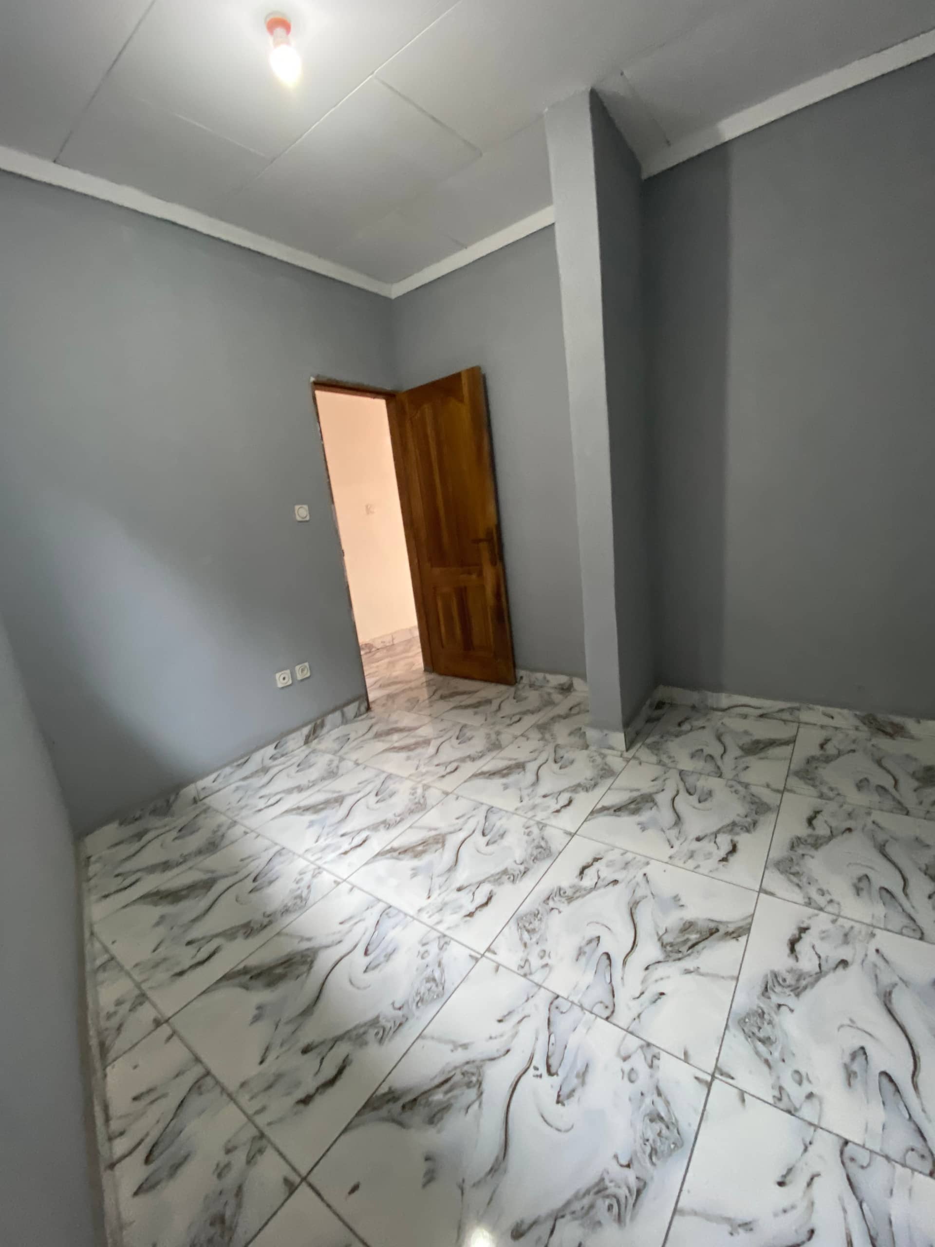 Newly constructed 2 bedrooms Apartment at Bakweri Town — photo 4
