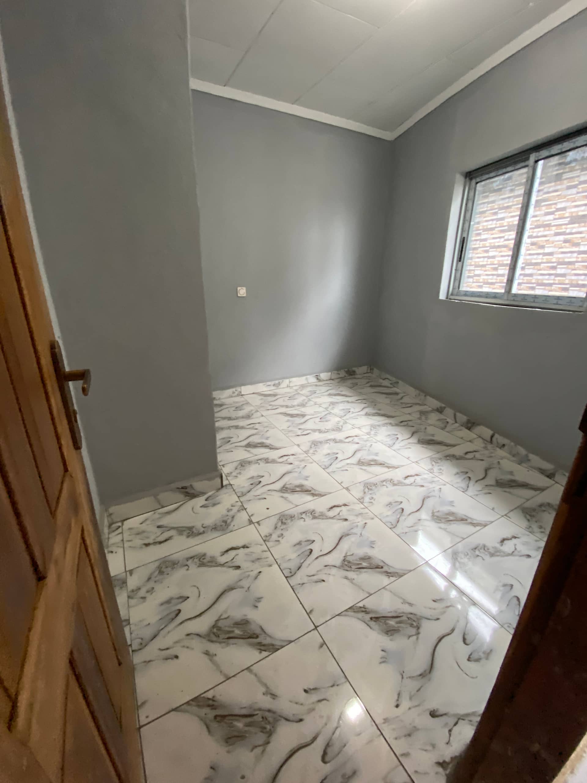 Newly constructed 2 bedrooms Apartment at Bakweri Town — photo 5