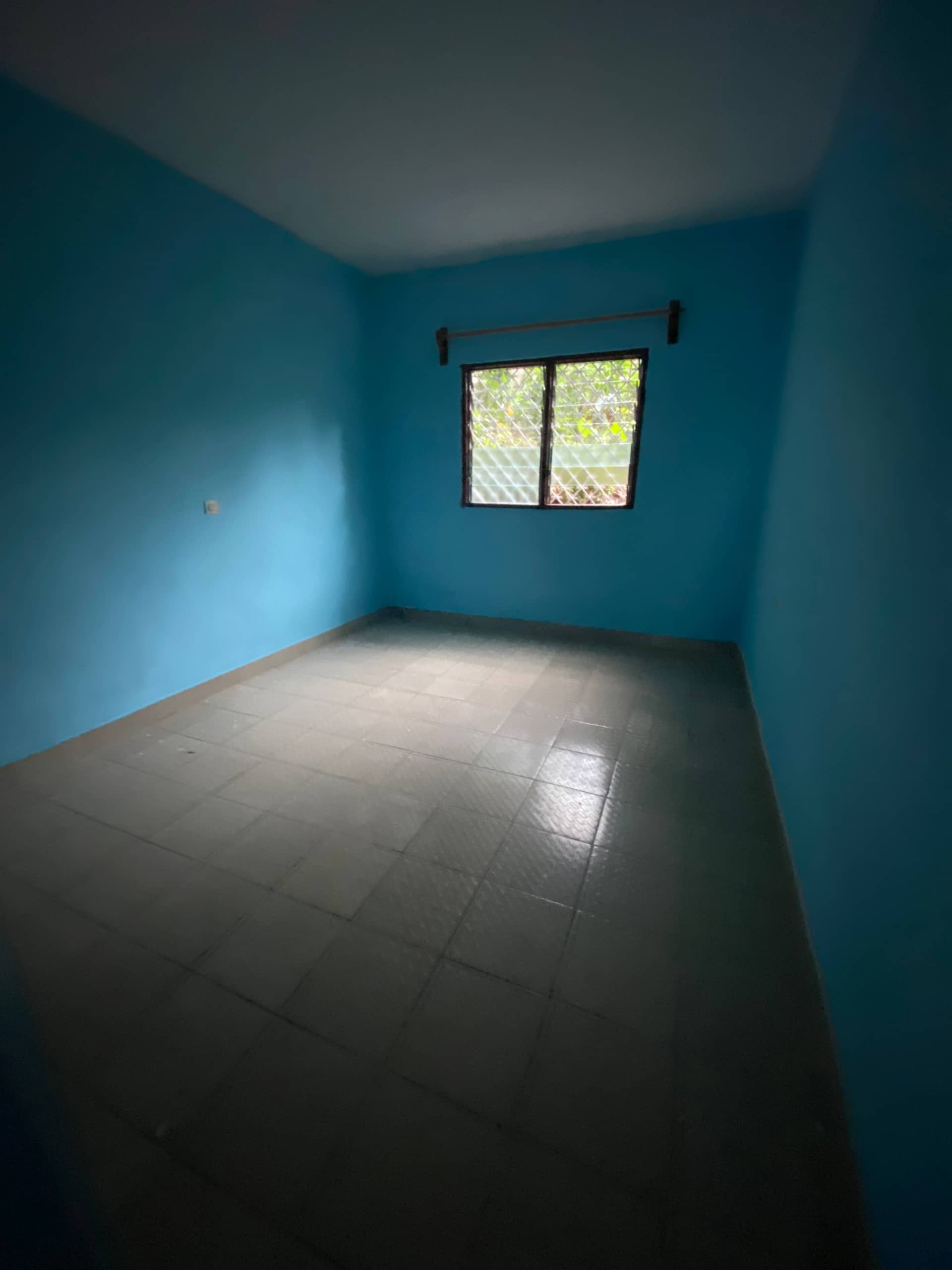 Extra Large 3 Bedrooms at Borstal  — photo 5