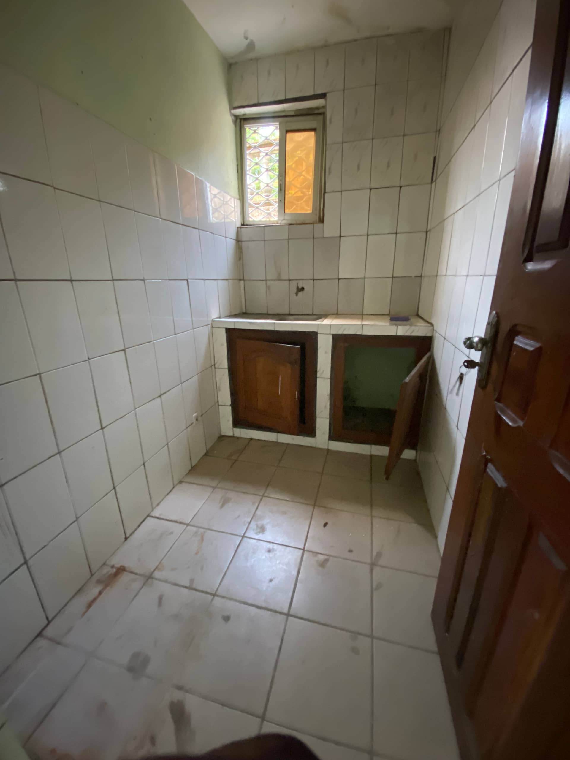 Clean 3 Bedrooms Apartment around mountain hotel buea — photo 5