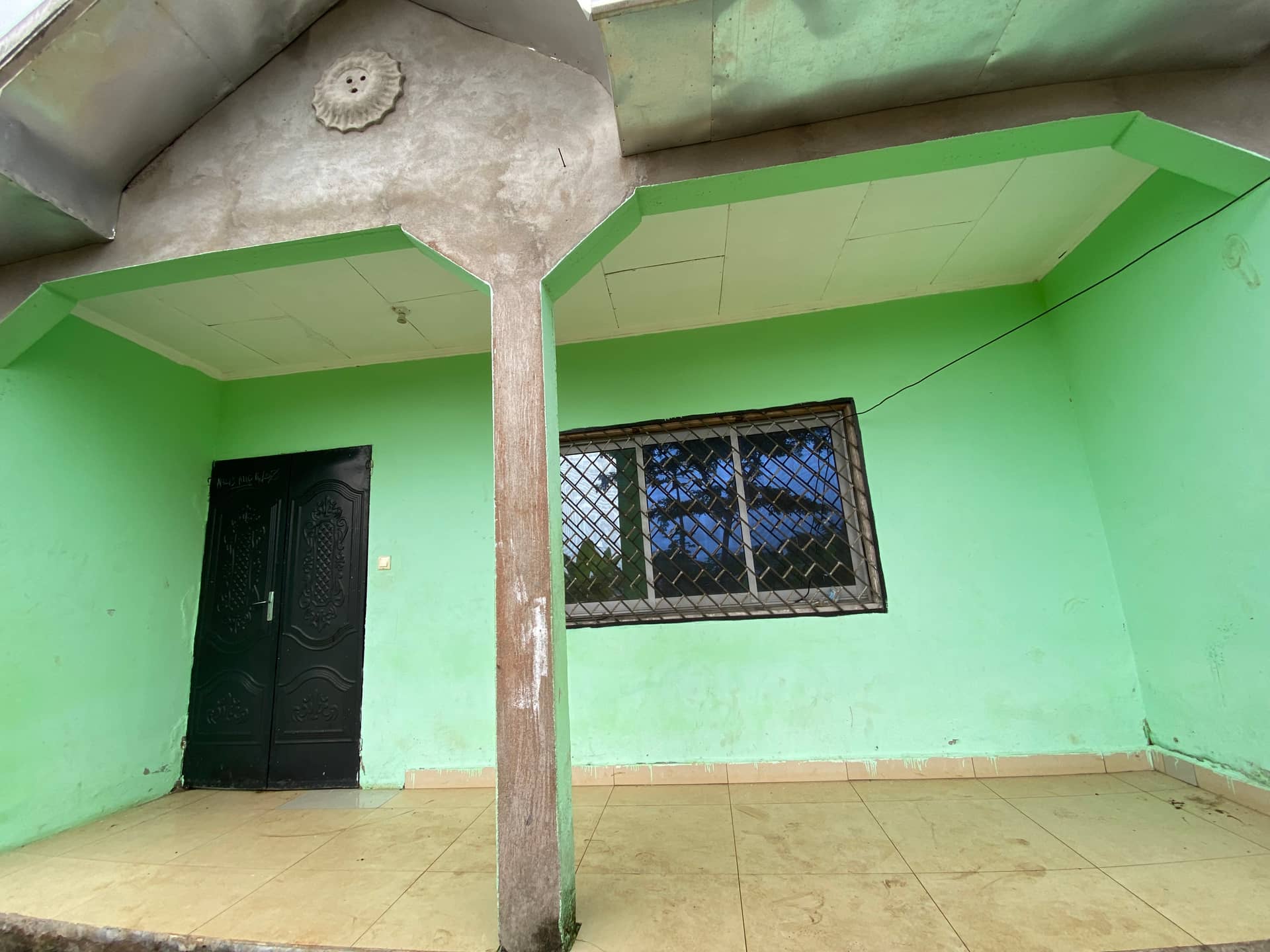 Spacious 4 Bedroom Apartment at Sandpit  — photo 3