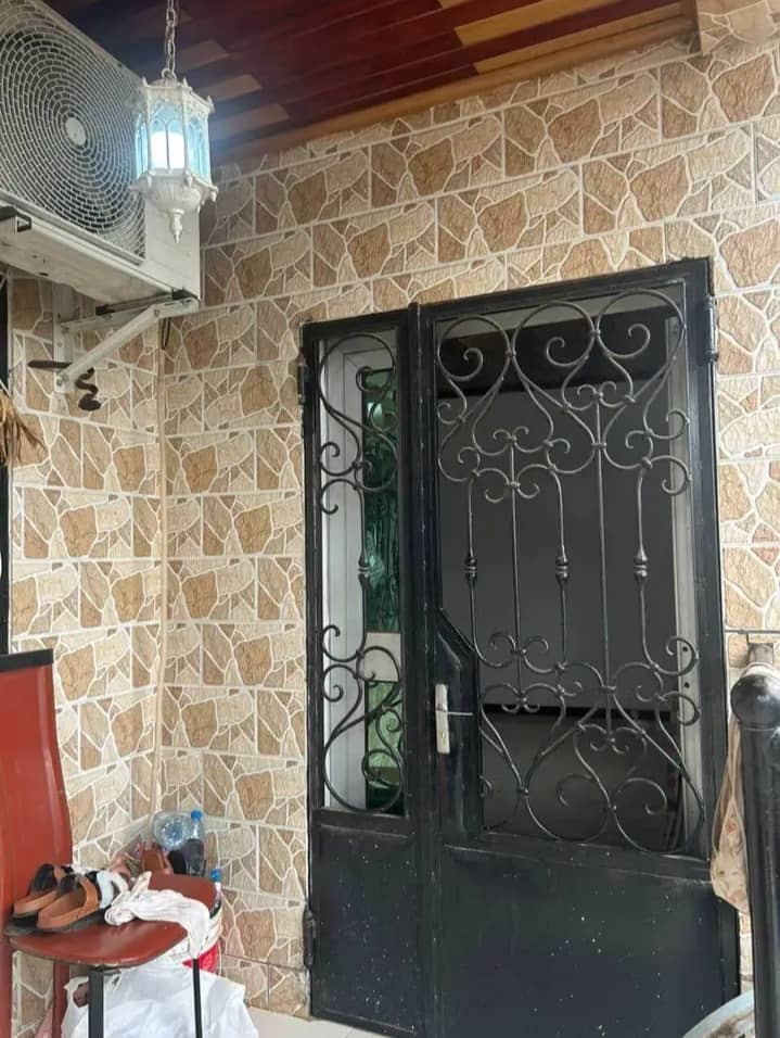 vaste studio moderne Emana