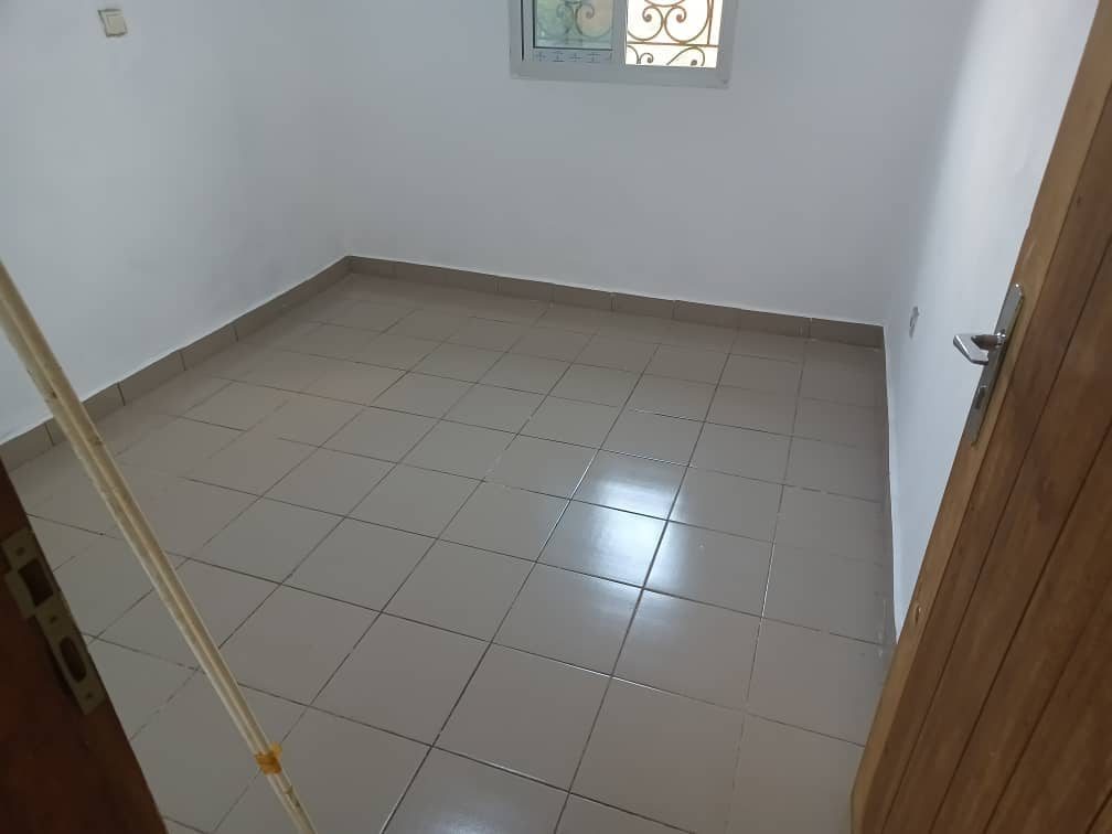 Modern studio available,lycee Emana  — photo 2