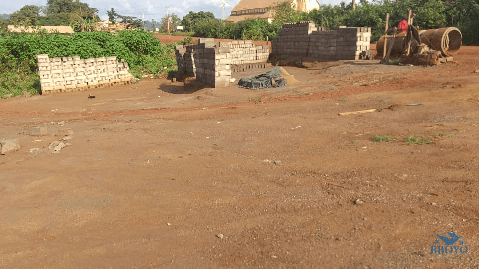 1000m2 of commercial plot area standing.  — photo 4