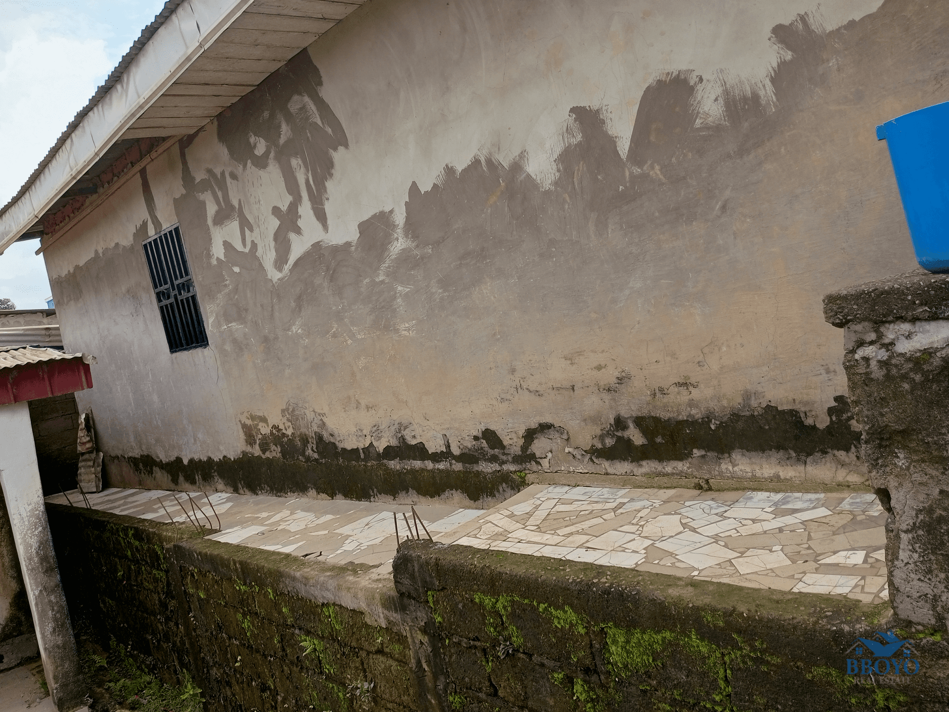 Family House  — photo 7