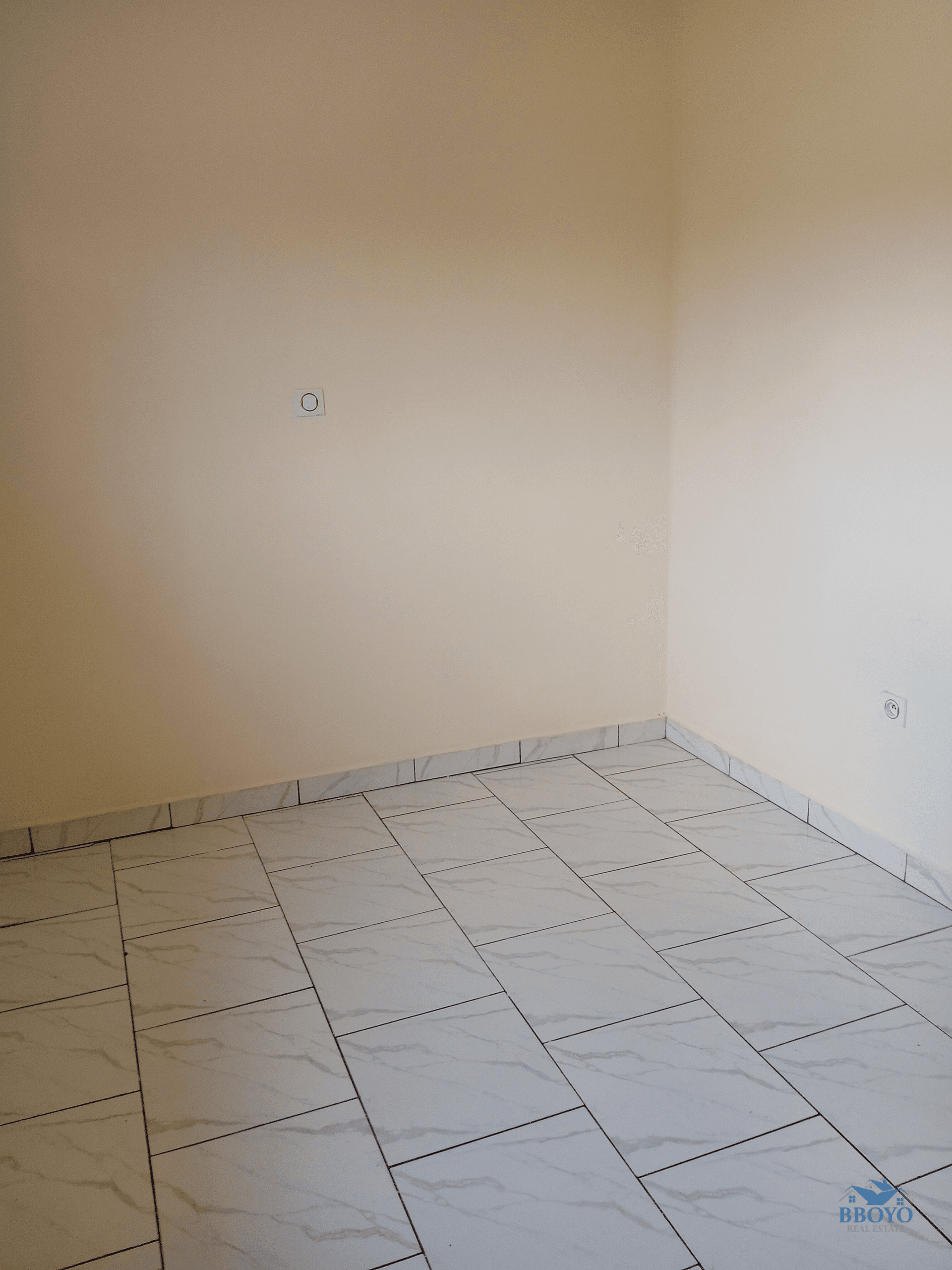 Appartement moyen standing  — photo 3