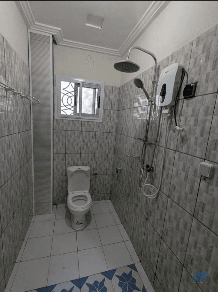 vaste appartement moderne Fougerolles  — photo 4
