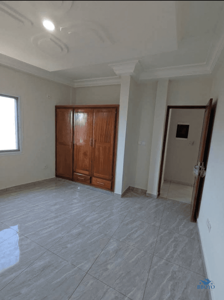 vaste appartement moderne Fougerolles  — photo 7