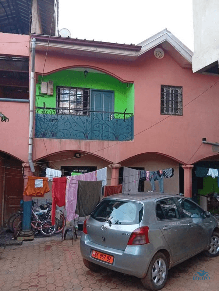 studio moderne nkoabang 