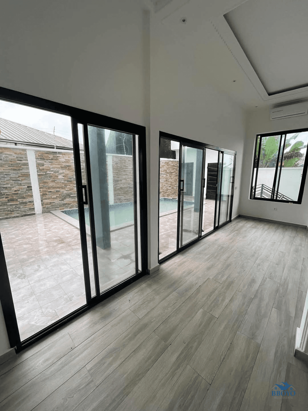 Savant House for Sell — photo 6
