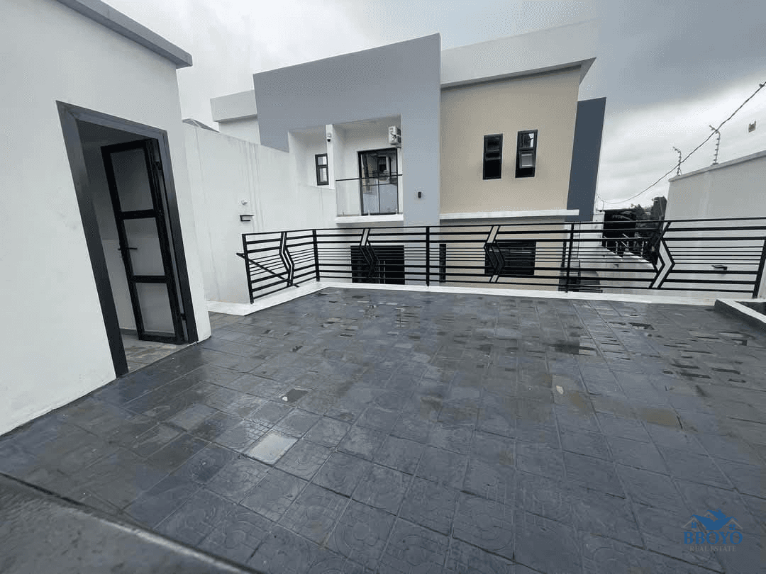 Savant House for Sell — photo 2