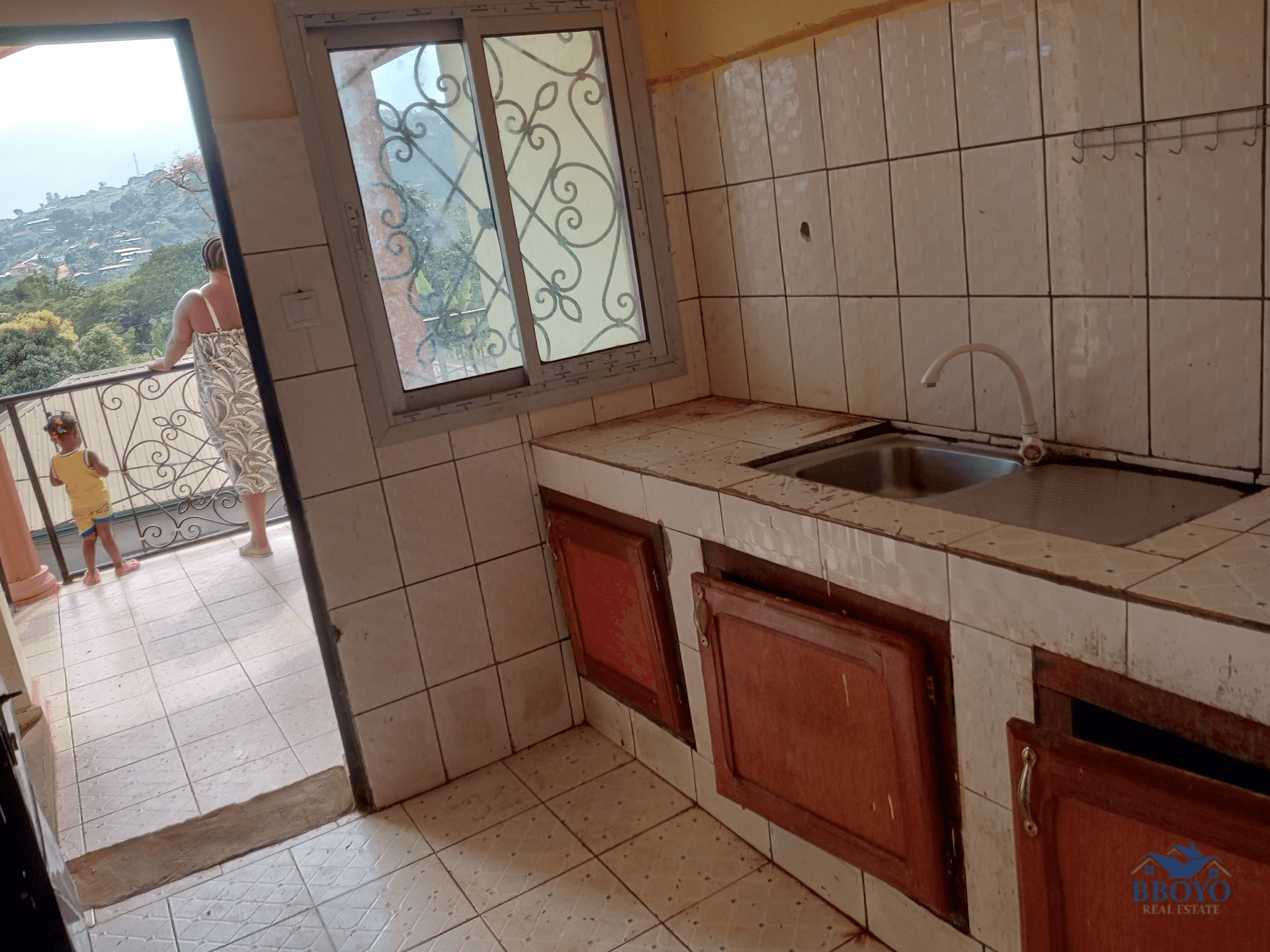 Appartement moderne à louer à Nkolmekok  — photo 2