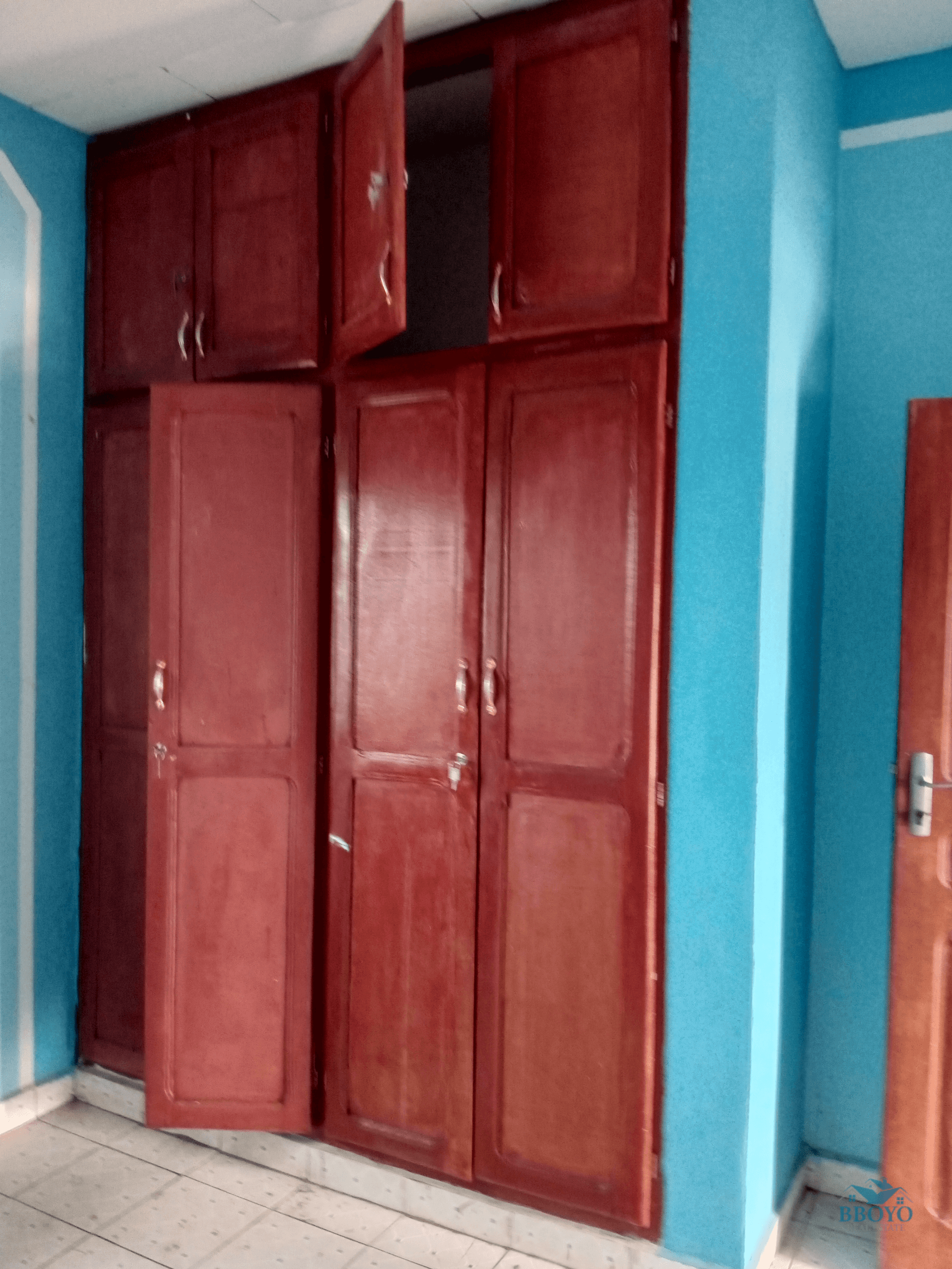 Appartement moderne à louer à Nkolmekok  — photo 6