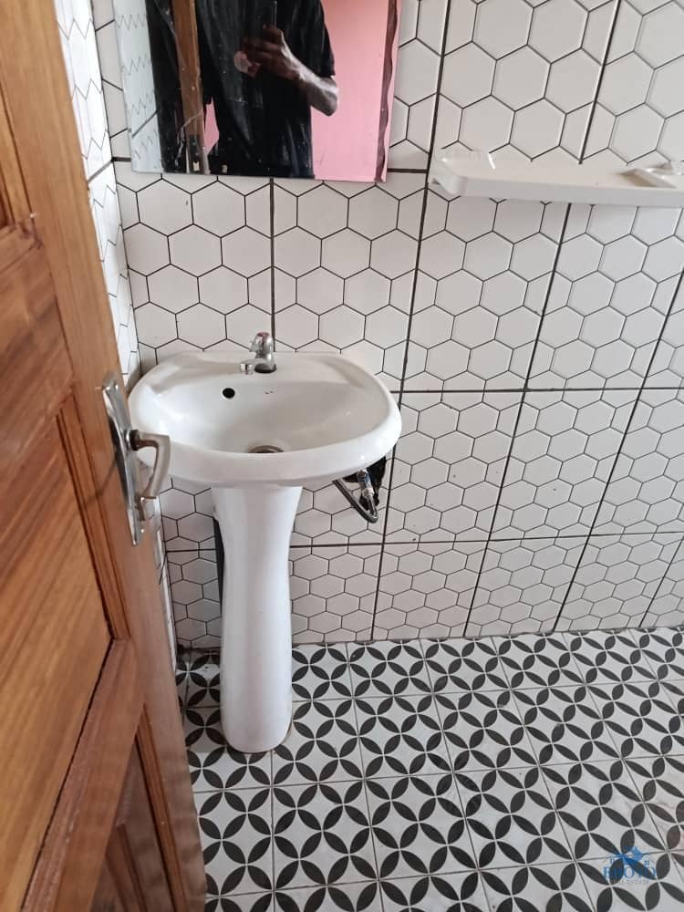 Eboni's Residence  — photo 7
