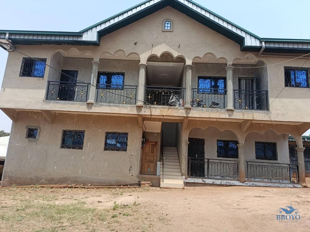 Eboni's Residence 