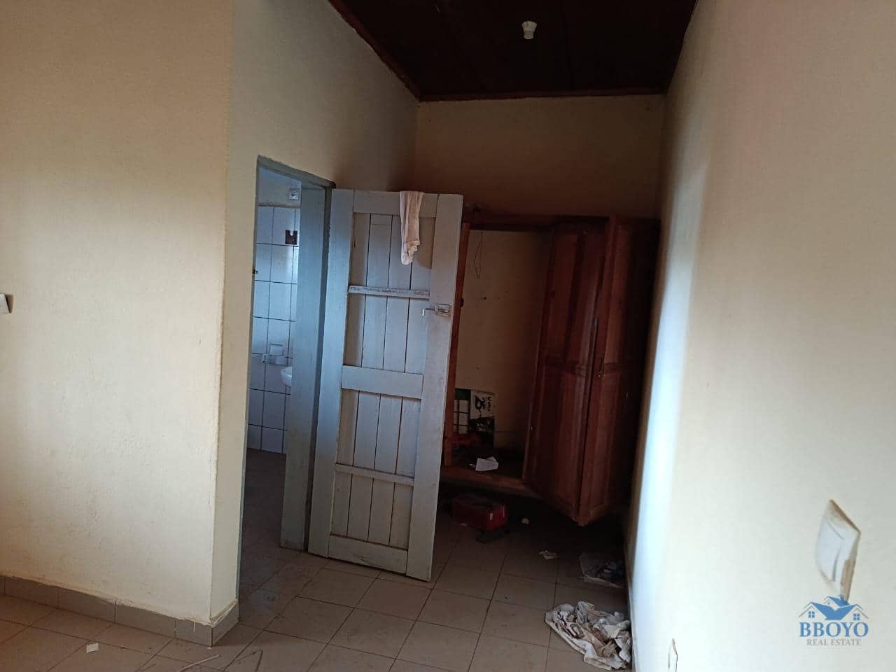 Azinwi's Residence  — photo 3