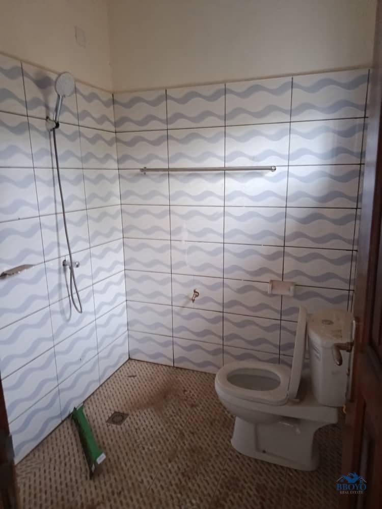 Nkinyuy Valery's house — photo 4